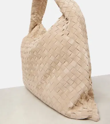 Bottega Veneta Hop Large Intrecciato suede shoulder bag | Thumbnail 6 Bottega Veneta Hop Large Intrecciato suede shoulder bag | Thumbnail 6