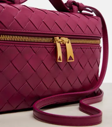 Bottega Veneta Bang Bang Intrecciato leather vanity bag | Thumbnail 3 Bottega Veneta Bang Bang Intrecciato leather vanity bag | Thumbnail 3