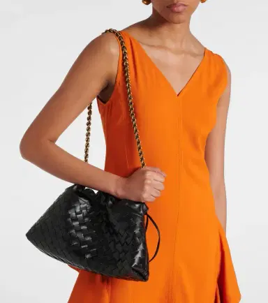 Bottega Veneta Dustbag Soirée Medium leather clutch | Thumbnail 7 Bottega Veneta Dustbag Soirée Medium leather clutch | Thumbnail 7