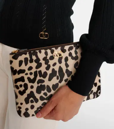 Valentino Garavani VLogo calf hair pouch | Thumbnail 5