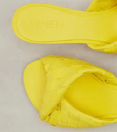 Bottega Veneta Blink 50 Intrecciato leather mules | Thumbnail 2
