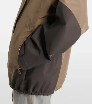 Prada Colorblocked oversized jacket | Thumbnail 2
