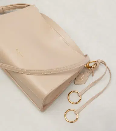 Alaïa Alaïa Le Click Small leather shoulder bag | Thumbnail 3 Alaïa Alaïa Le Click Small leather shoulder bag | Thumbnail 3