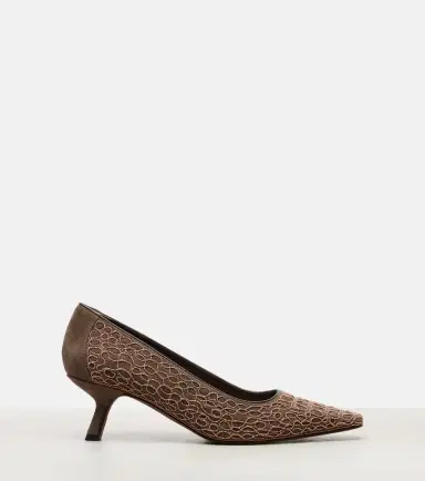 Brunello Cucinelli Embellished suede pumps | Thumbnail 3