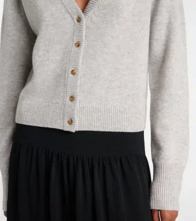 Vince Wool and cashmere cardigan | Thumbnail 4