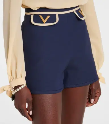 Valentino Crepe Couture VGold high-rise shorts | Thumbnail 2