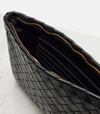Bottega Veneta Intrecciato Medium leather pouch | Thumbnail 2 Bottega Veneta Intrecciato Medium leather pouch | Thumbnail 2