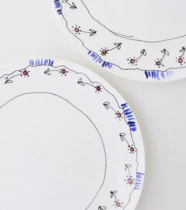 Serax Midnight Flowers Anemone Milk set of 2 starter plates by Marni | Thumbnail 3