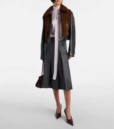 Prada Pleated virgin wool flannel midi skirt | Thumbnail 4