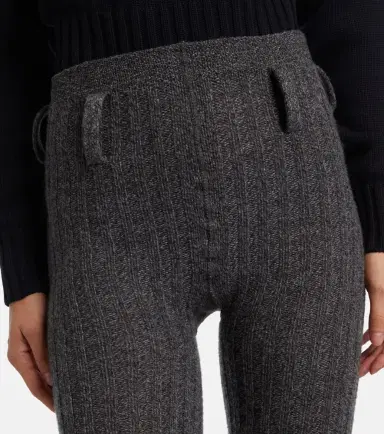 Prada Knitted wool and cashmere shorts | Thumbnail 3