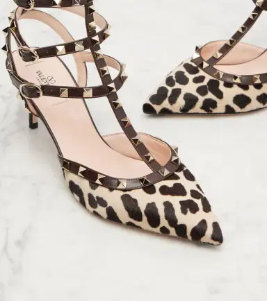 Valentino Garavani Rockstud 65 calf hair pumps | Thumbnail 2