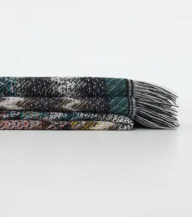 Missoni Zigzag throw | Thumbnail 5