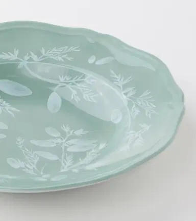 Cabana x Ginori 1735 floral porcelain soup plate | Thumbnail 3