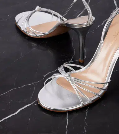 Gianvito Rossi Gwyneth metallic leather sandals | Thumbnail 3