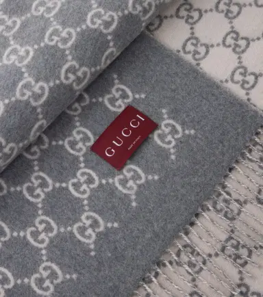 Gucci GG wool and cashmere blanket | Thumbnail 5 Gucci GG wool and cashmere blanket | Thumbnail 5