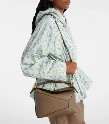 Loewe Puzzle Edge Small leather top-handle bag | Thumbnail 3 Loewe Puzzle Edge Small leather top-handle bag | Thumbnail 3