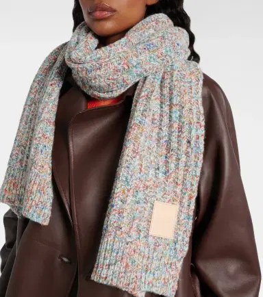 Loewe Wool and cashmere-blend scarf | Thumbnail 5 Loewe Wool and cashmere-blend scarf | Thumbnail 5