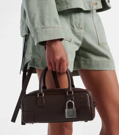 Loewe Amazona 23 leather top-handle bag | Thumbnail 5 Loewe Amazona 23 leather top-handle bag | Thumbnail 5