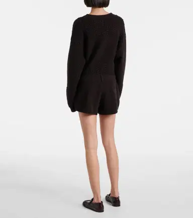Lisa Yang Low-rise cashmere shorts | Thumbnail 2