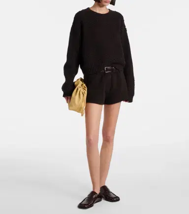 Lisa Yang Low-rise cashmere shorts | Thumbnail 4