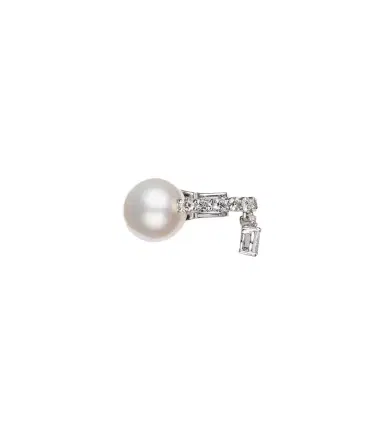 YEPREM Pearlescent 18kt white gold single ear cuff with diamonds and freshwater pearl | Thumbnail 1