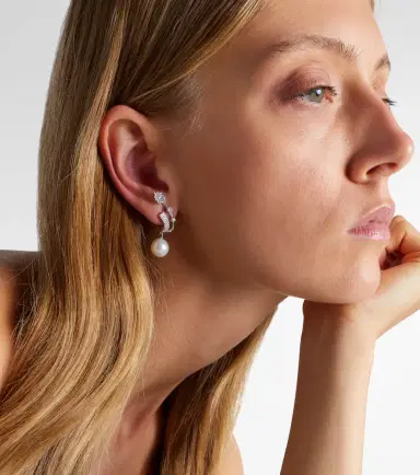 Yeprem Pearlescent 18kt white gold earrings with diamonds and pearls | Thumbnail 2