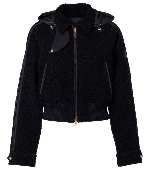 Hooded virgin wool down jacket