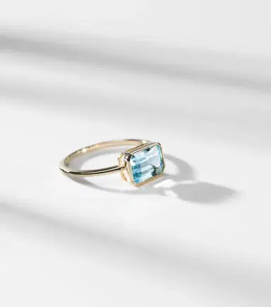 Mateo 14kt gold ring with blue topaz | Thumbnail 3