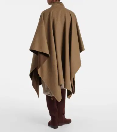Loro Piana Spagna cashmere cape | Thumbnail 3