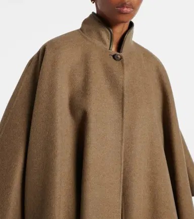 Loro Piana Spagna cashmere cape | Thumbnail 4