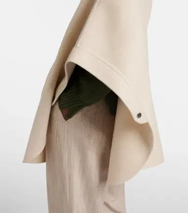 Loro Piana Salzburg cashmere cape | Thumbnail 3
