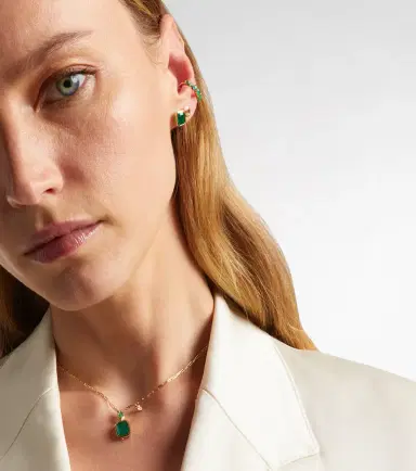 Shay Jewelry Gradual Round 18kt gold ear cuff with emeralds | Thumbnail 4