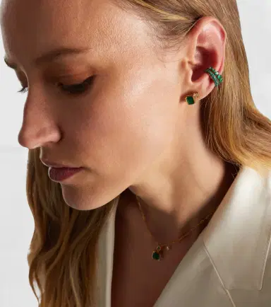 Shay Jewelry Gradual Round 18kt gold ear cuff with emeralds | Thumbnail 5