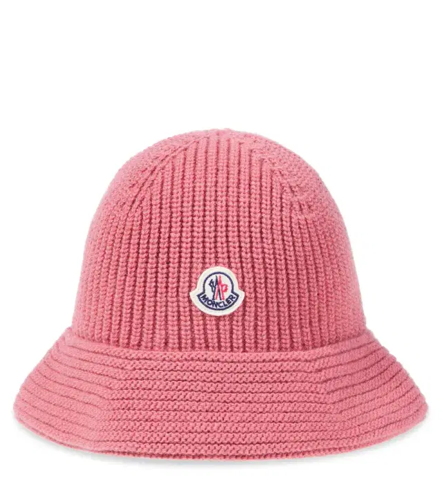 Ribbed-knit virgin wool bucket hat