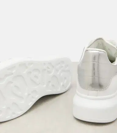 McQueen Oversized leather sneakers | Thumbnail 4