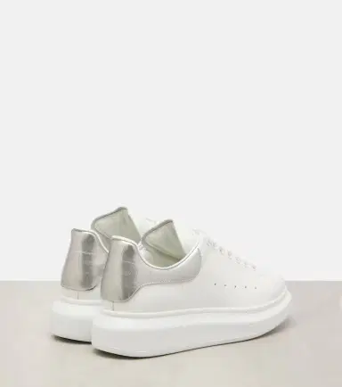 McQueen Oversized leather sneakers | Thumbnail 5
