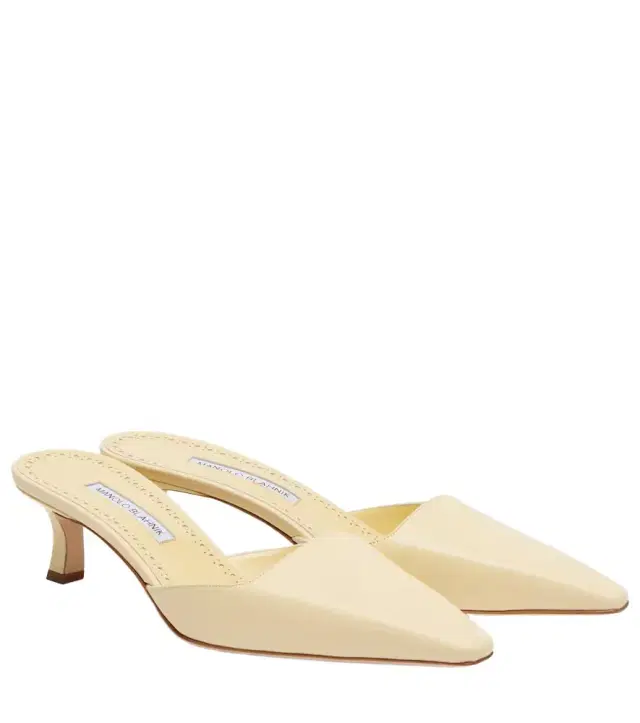 Manolo Blahnik Moiramu leather mules