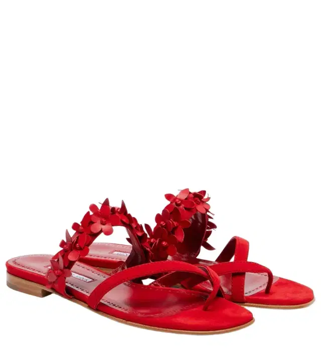 Manolo Blahnik Fiosa floral-appliqué suede sandals