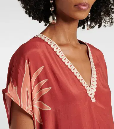 Velvet Naomi embroidered printed top | Thumbnail 3