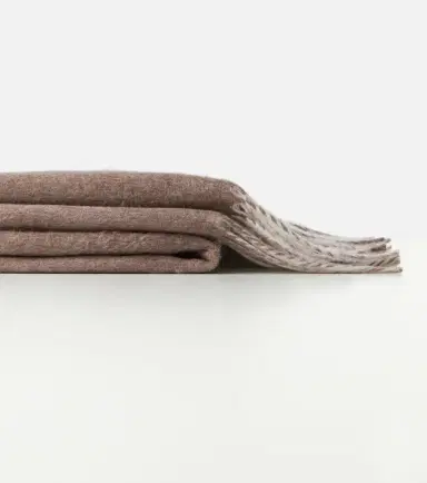 Brunello Cucinelli Fringed silk throw | Thumbnail 3