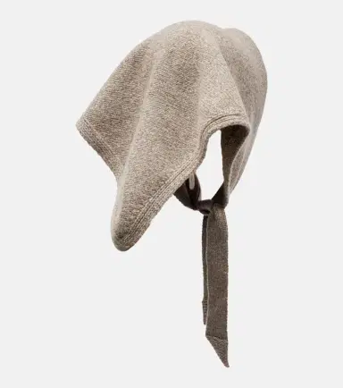 Magda Butrym Cashmere hood | Thumbnail 3