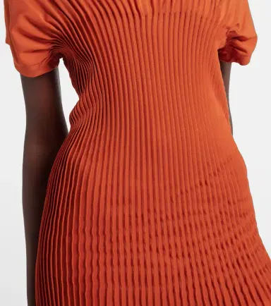Toteme Pleated jersey maxi dress | Thumbnail 2