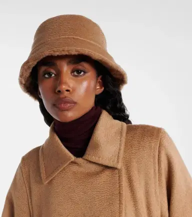 Max Mara Reversible camel hair bucket hat | Thumbnail 5