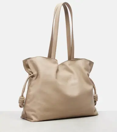 Loewe Flamenco Large leather clutch | Thumbnail 3