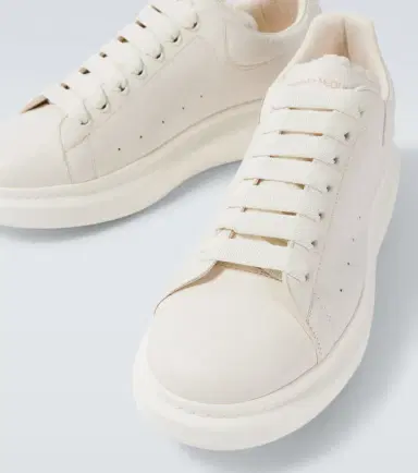 Alexander McQueen Oversized leather sneakers | Thumbnail 2 Alexander McQueen Oversized leather sneakers | Thumbnail 2
