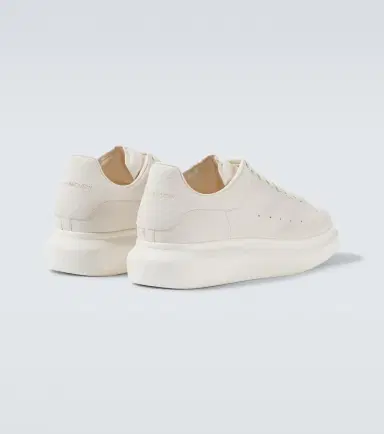 Alexander McQueen Oversized leather sneakers | Thumbnail 3 Alexander McQueen Oversized leather sneakers | Thumbnail 3