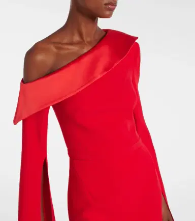 Safiyaa Rinoa caped crépe gown | Thumbnail 2