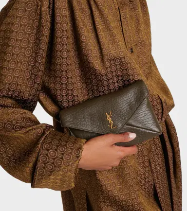 Saint Laurent Cassandre Mini leather shoulder bag | Thumbnail 7