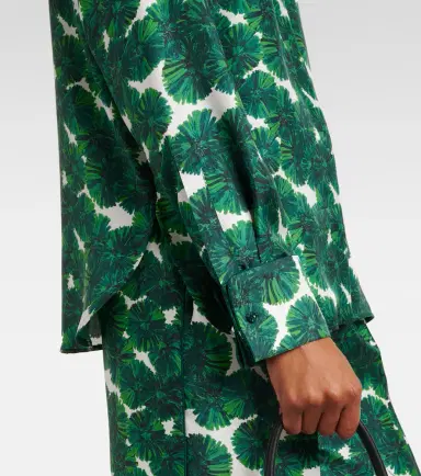 Max Mara Rodesia printed silk twill shirt | Thumbnail 2