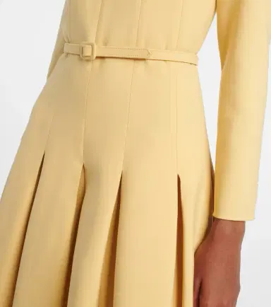 Oscar de la Renta Pleated crêpe midi dress | Thumbnail 4 Oscar de la Renta Pleated crêpe midi dress | Thumbnail 4